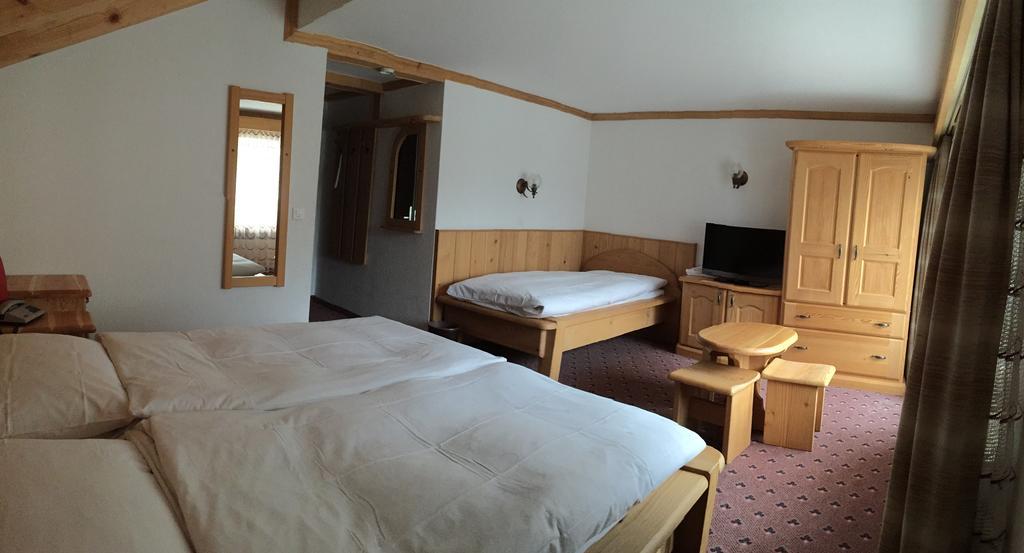 Hotel City Täsch Værelse billede